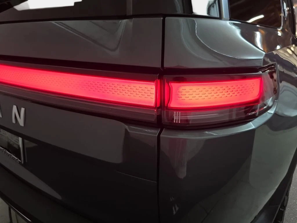 Used 2023 Gray Rivian Adventure image 31