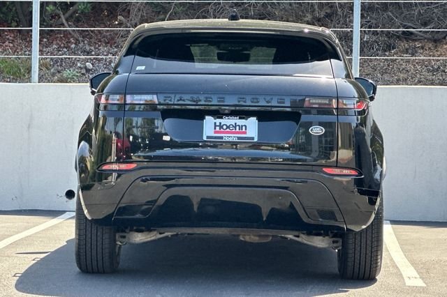 Used 2022 Black Land Rover Dynamic image 4