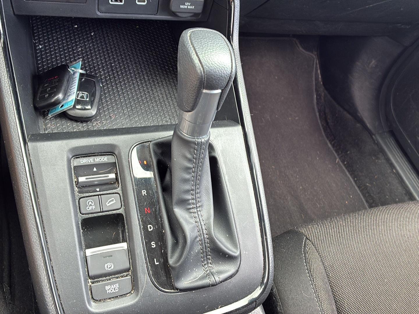 Used 2024 Canyon River Blue Metallic Honda EX image 5