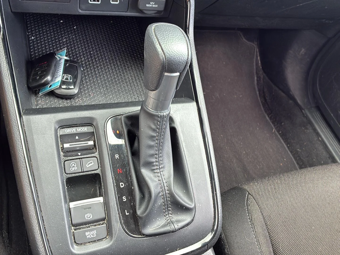 Used 2024 Canyon River Blue Metallic Honda EX image 5
