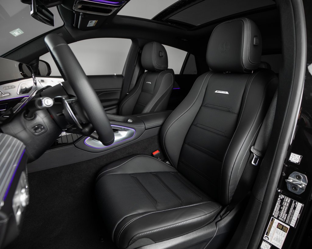 New 2027 Obsidian Black Metallic Mercedes-Benz GLE 53e AMG® image 5
