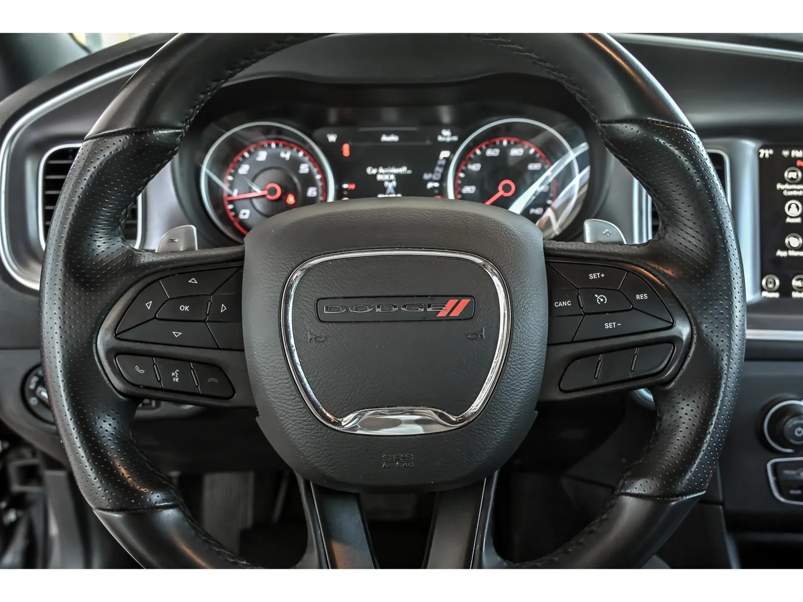 Used 2022 Gray Dodge SXT image 16