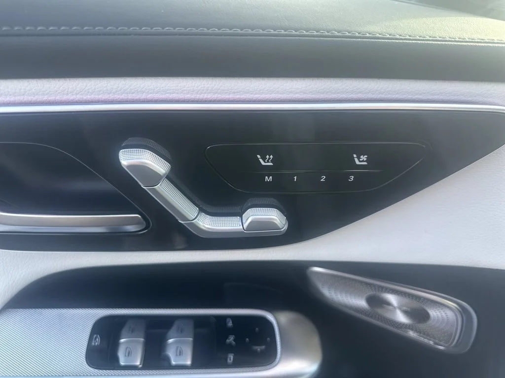 Used 2026  Mercedes-Benz GLC 300 image 18