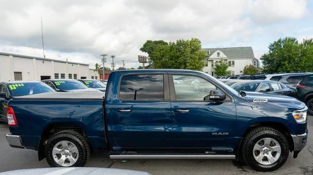 Used 2020 Blue Ram Big Horn/Lone Star image 5
