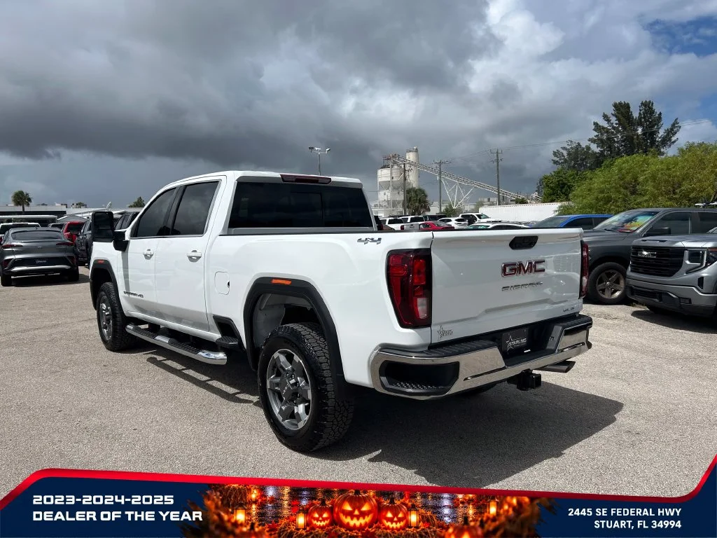Certified Used 2026 Summit White GMC SLE image 5