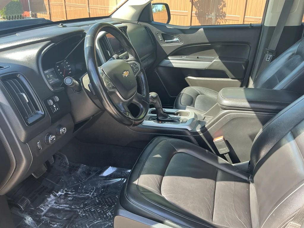 Used 2019 BLACK Chevrolet 4WD ZR2 image 11