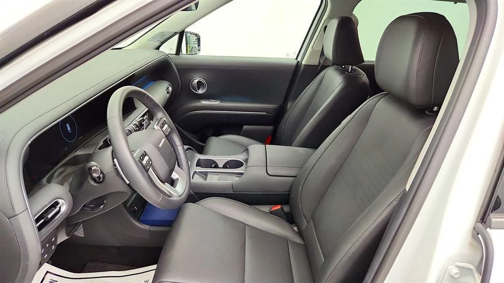Used 2026 Creamy White Pearl Hyundai Limited AWD image 11