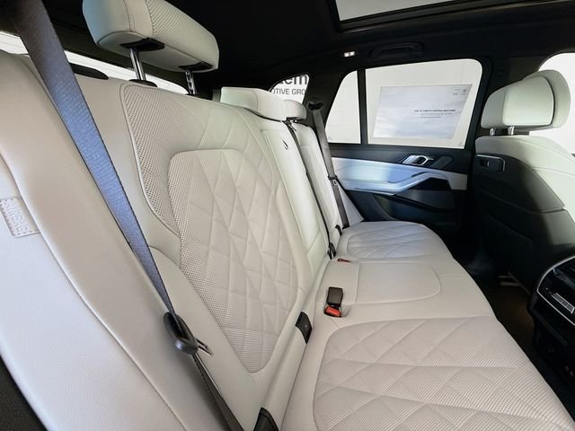 New 2026 Black BMW xDrive50e image 29