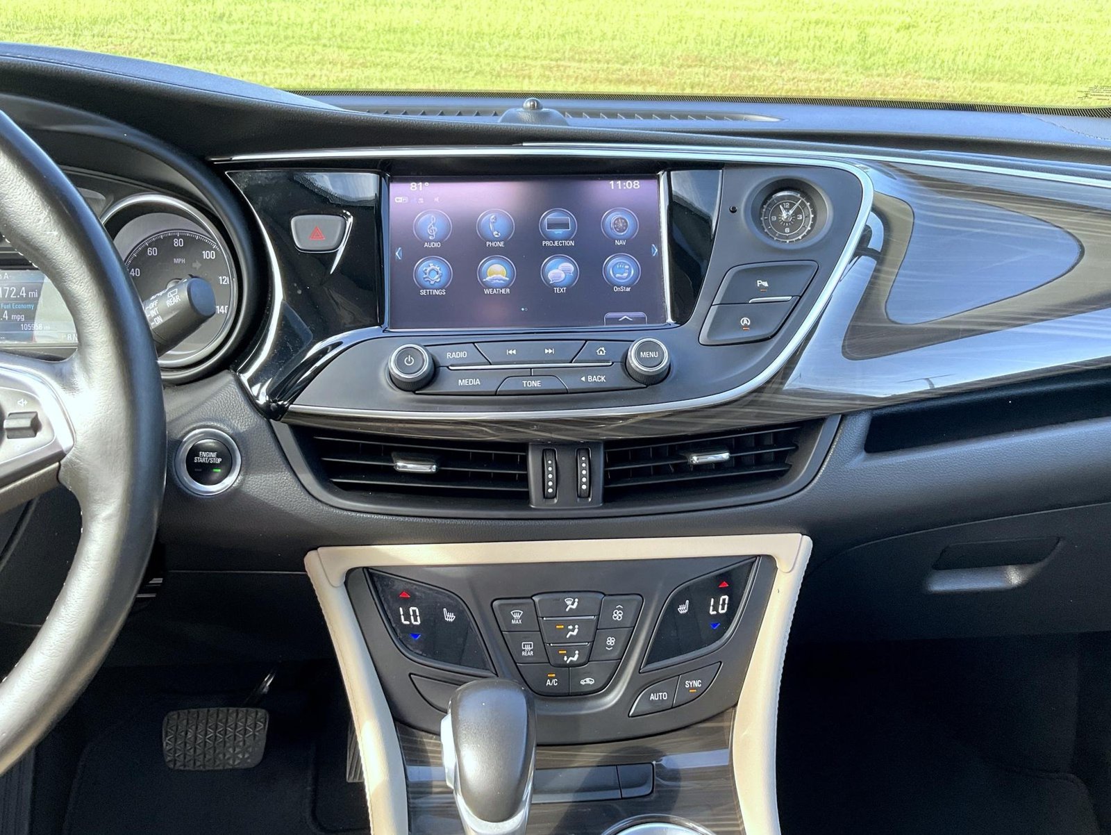 Used 2020 Brown Buick Essence image 13