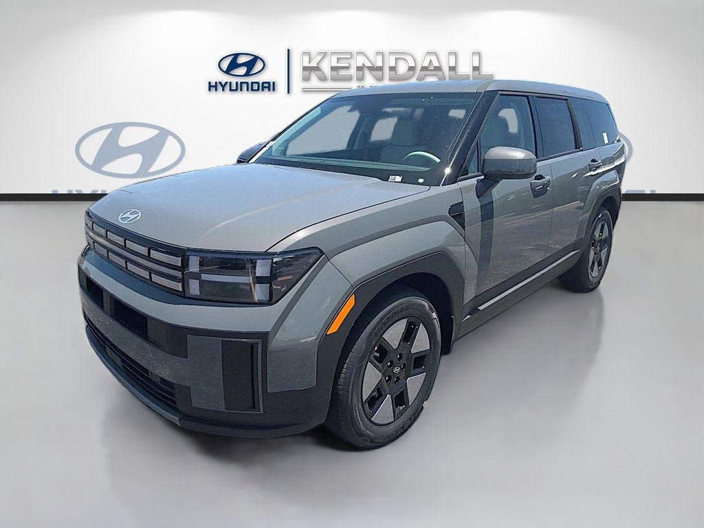 New 2026 Hampton Gray Hyundai SE image 3