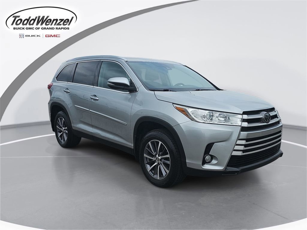 2019 Toyota Highlander XLE 4x4 V6's photo