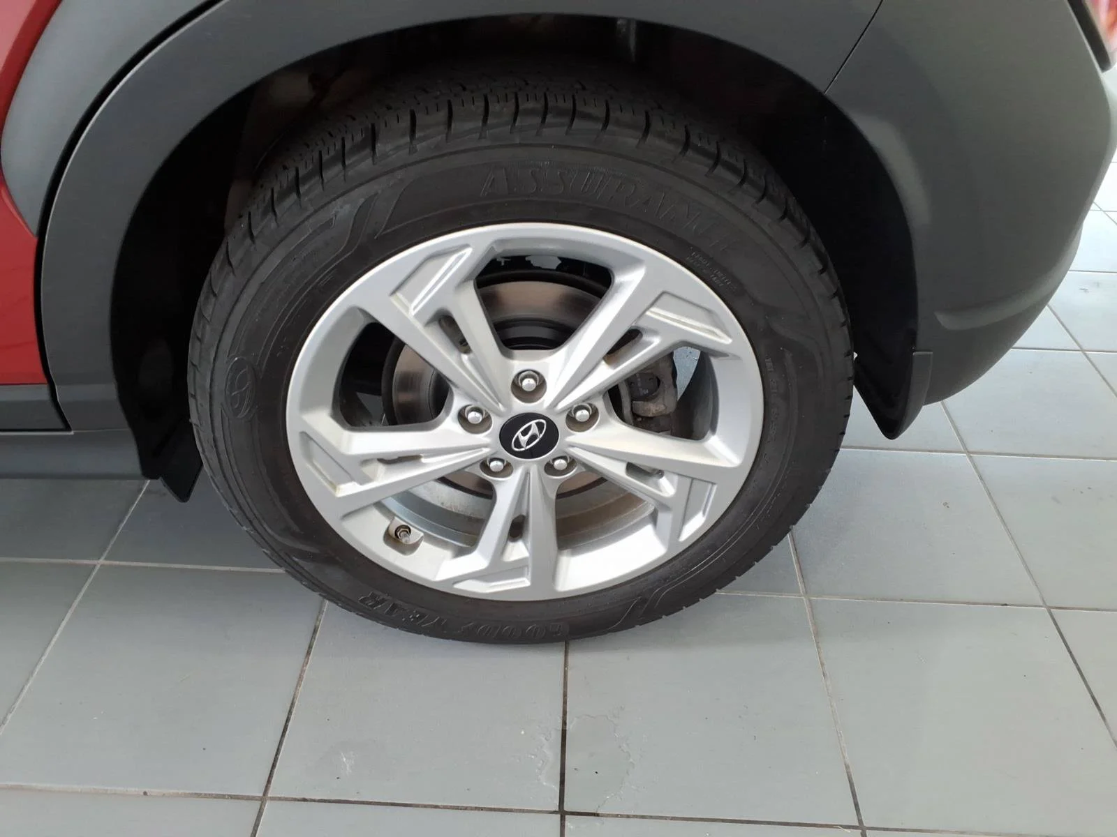 Used 2022 Pulse Red Hyundai SEL image 17