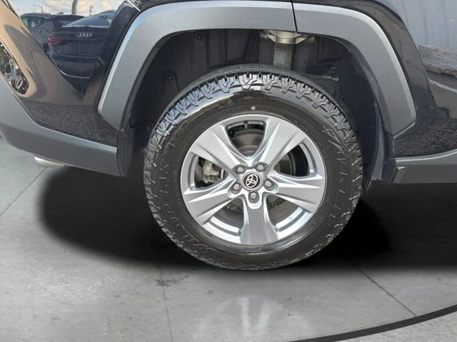 Certified Used 2022 Black Toyota XLE image 31