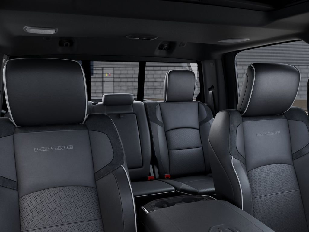 New 2026 Diamond Black Crystal Pearl-Coat Exterior Paint RAM Laramie image 26