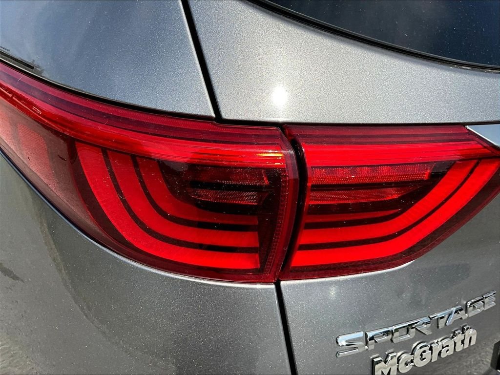Used 2019 Silver Kia SX image 27