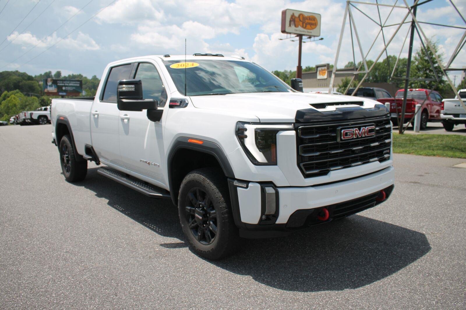 Used 2024 Summit White GMC AT4 image 2