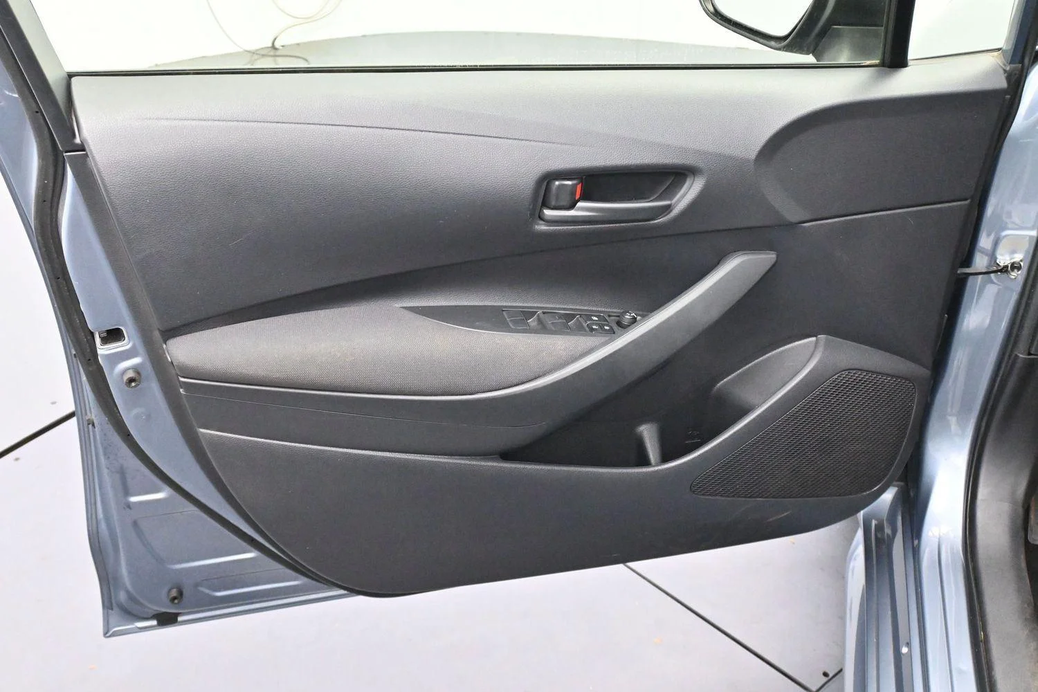 Used 2022 Celestite Gray Metallic Toyota LE image 10