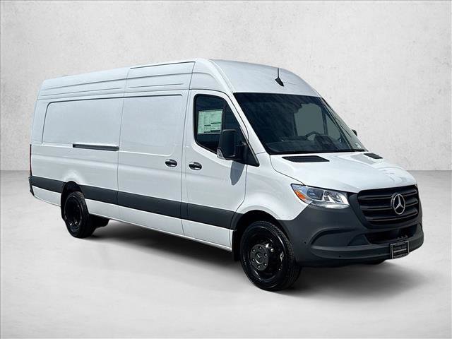New 2026 Arctic White Mercedes-Benz  image 30