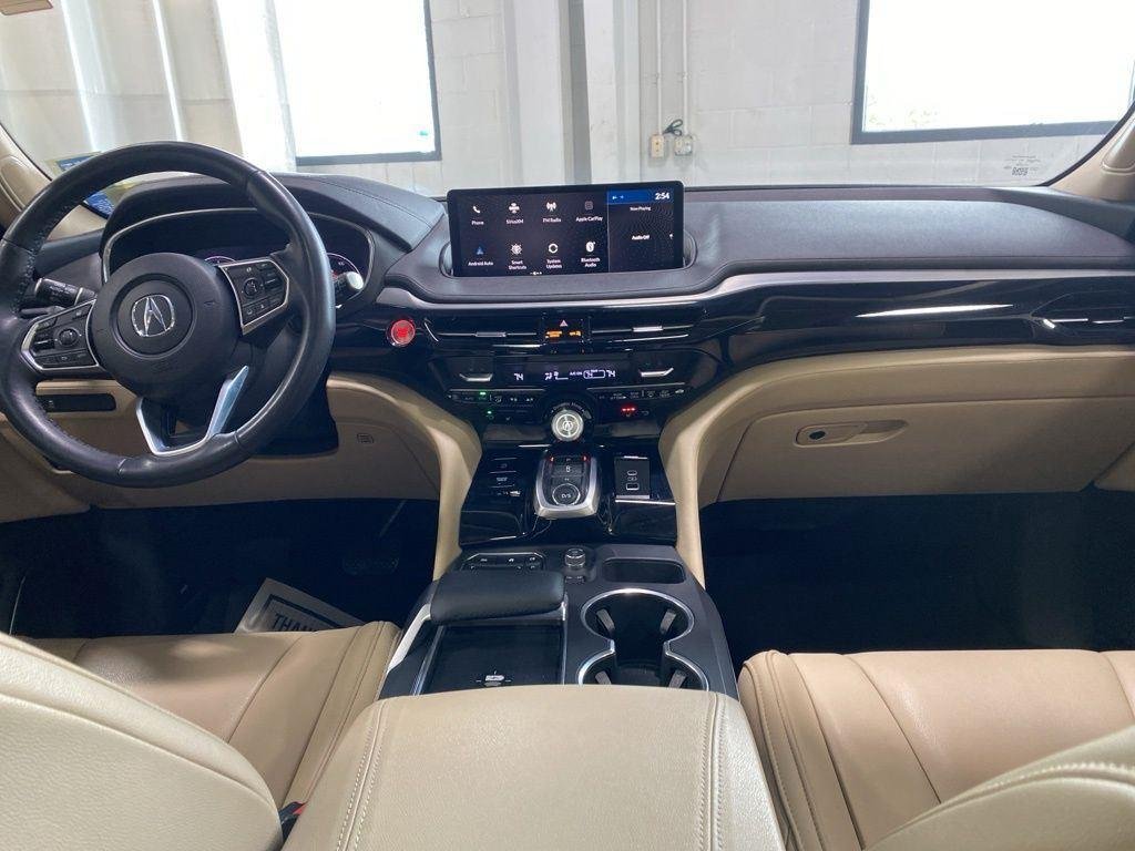 Used 2023 Platinum White Pearl Acura 3.5L image 6