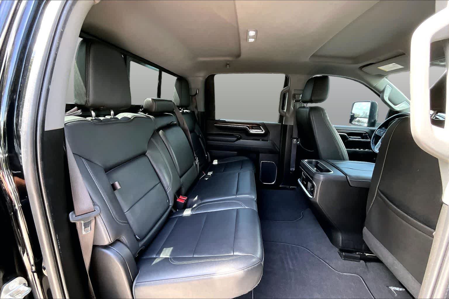 Used 2024 Onyx Black GMC SLT image 20