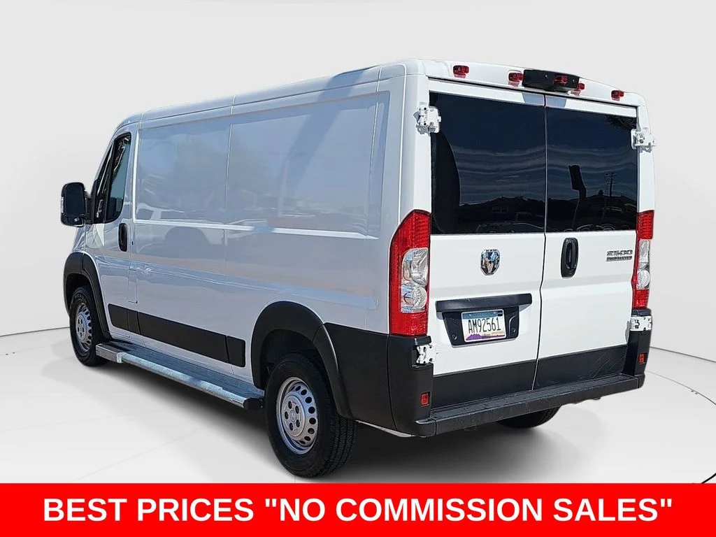 Used 2025 White Ram Base image 5