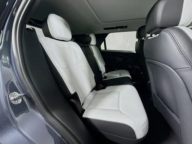 Certified Used 2023 Blue Land Rover First Edition image 29
