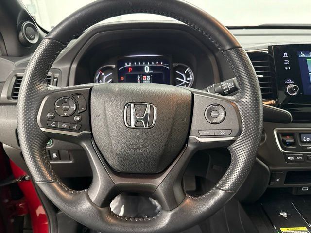 Used 2025 Red Honda EX-L image 27