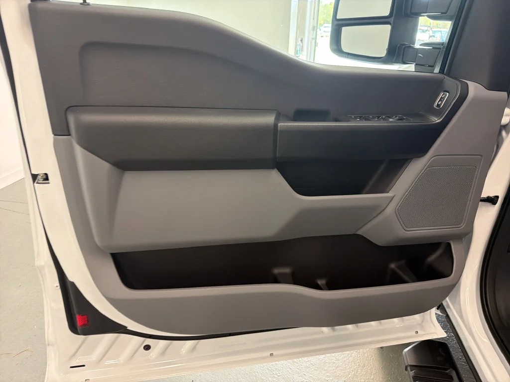 New 2027 White Ford XL image 12