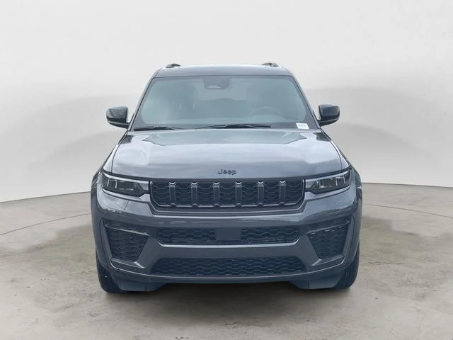 New 2026 Baltic Gray Metallic Clear-Coat Exterior Paint Jeep Altitude image 8