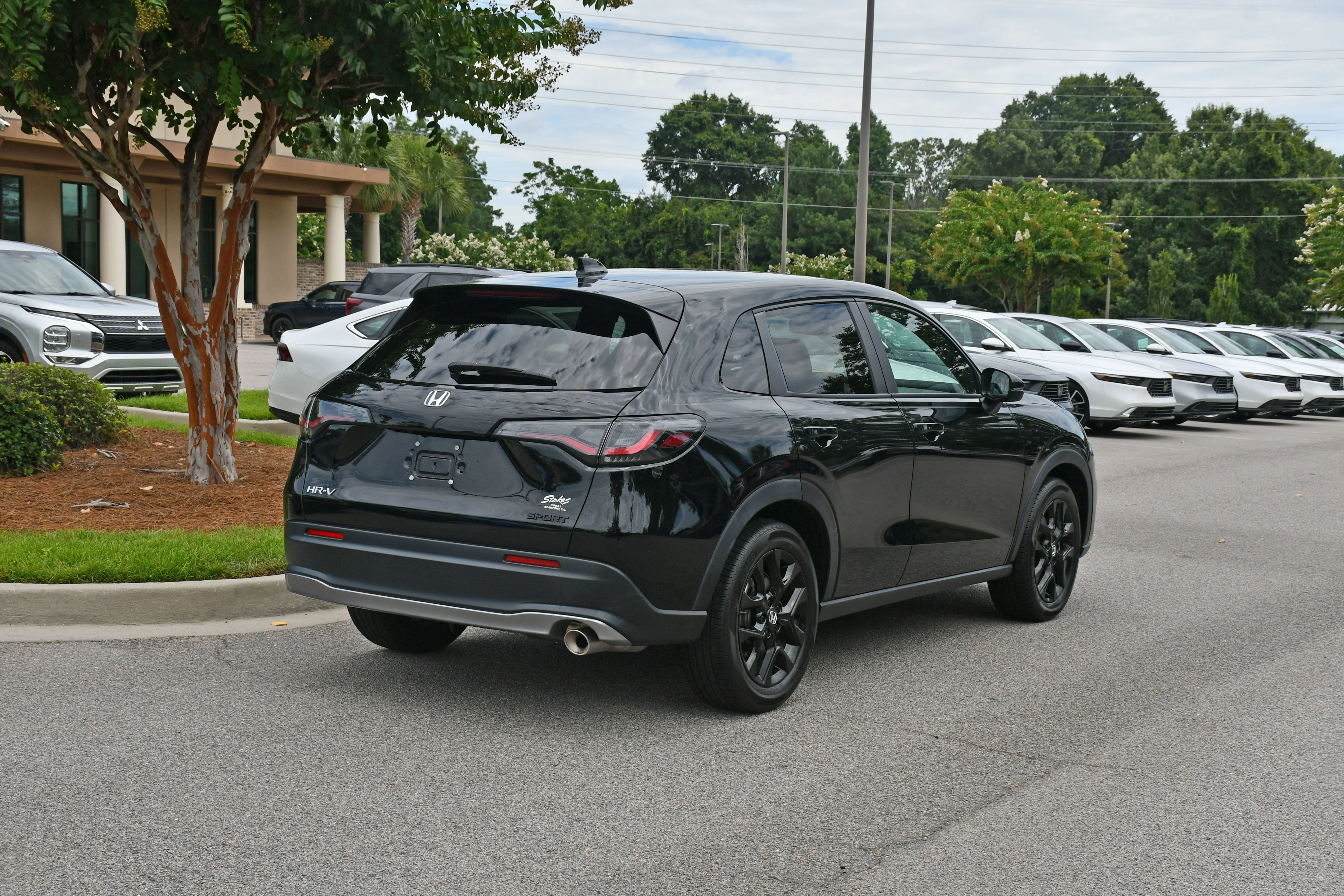 2025 Honda HR-V Sport - Photo 4