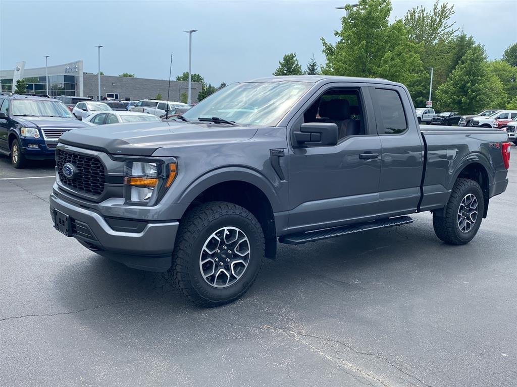 Used 2023 Carbonized Gray Ford XL image 6