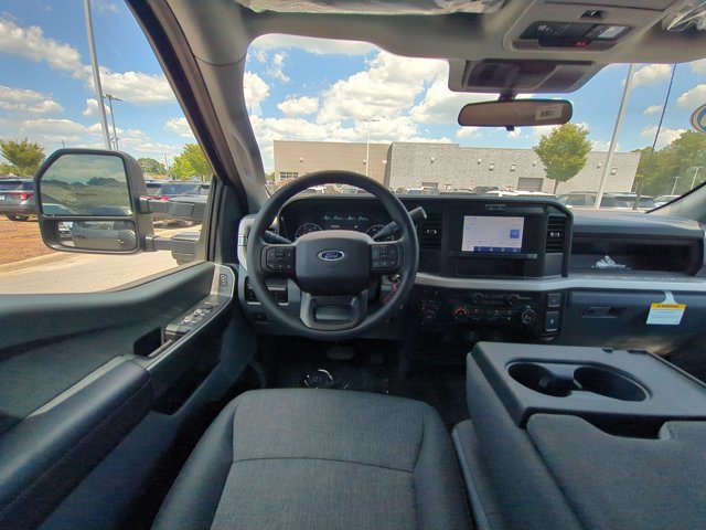 New 2026 Carbonized Gray Metallic Ford F-250® XL image 31