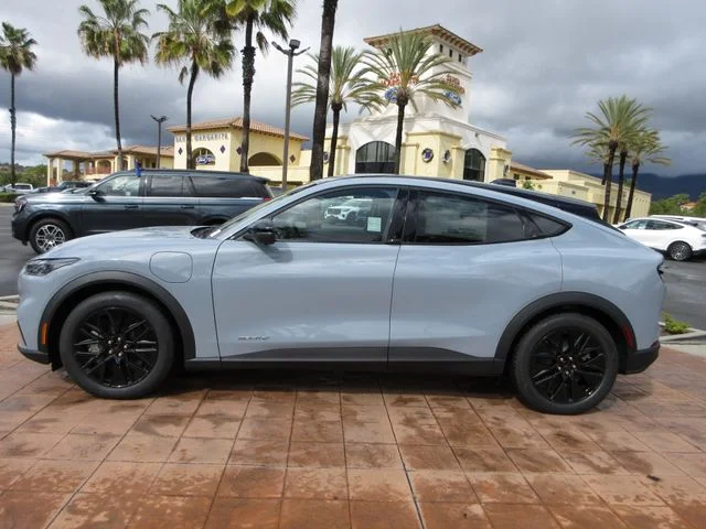 2026 Ford Mustang-Mach-e Select's photo