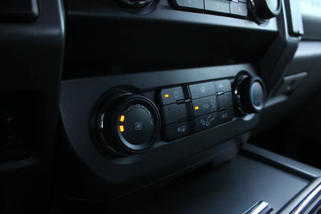 Used 2019 Gray Ford XLT image 15