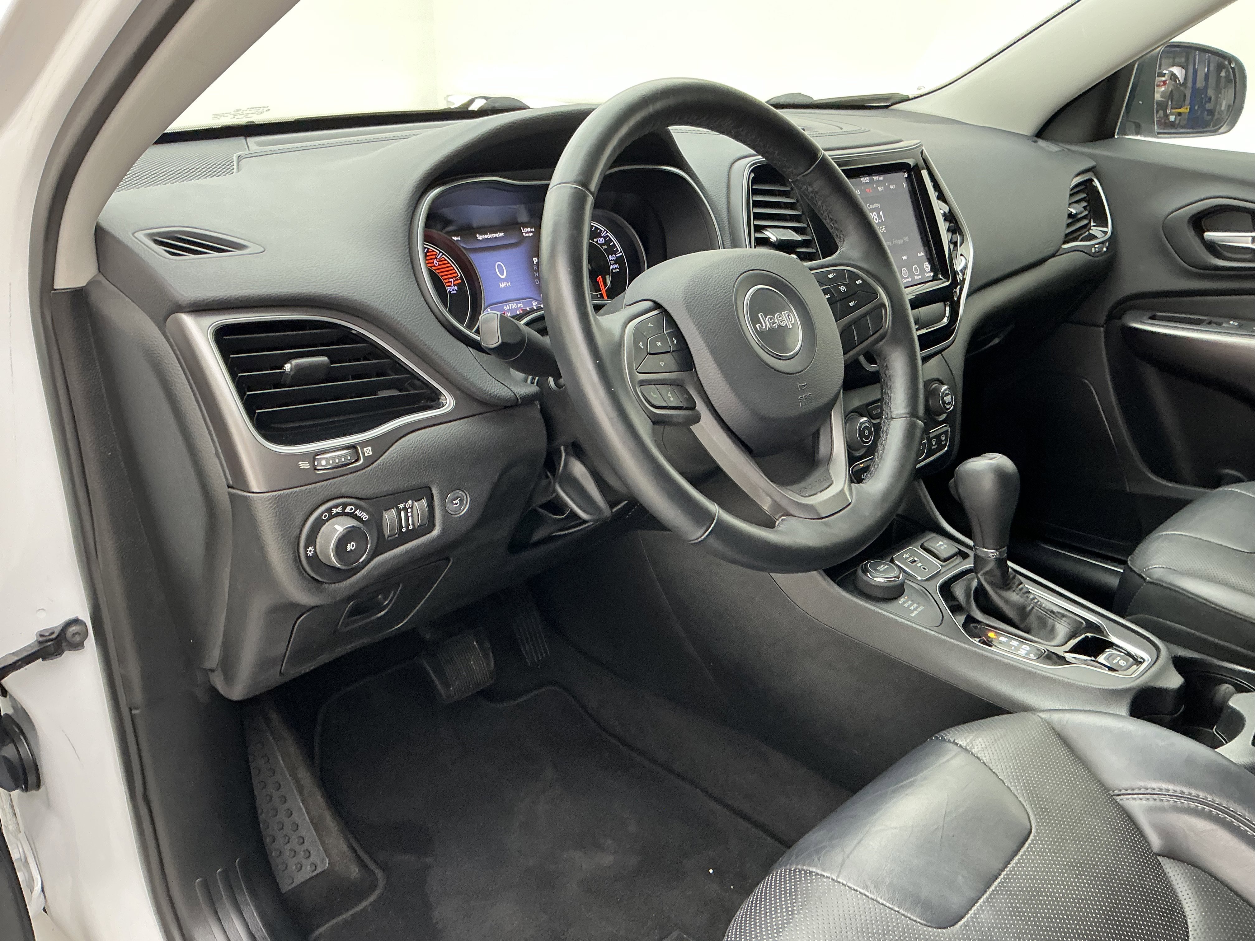 Used 2019 Bright White Clearcoat Jeep Limited image 16
