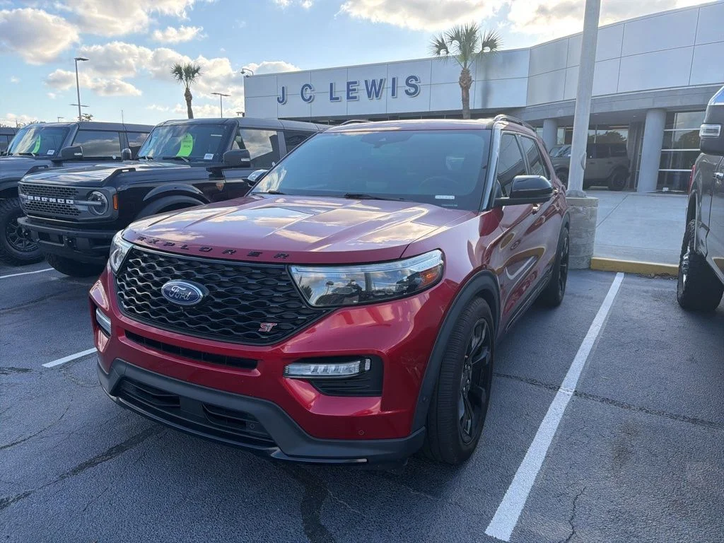 2020 Ford Explorer ST 4WD's photo