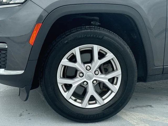 Certified Used 2021 Gray Jeep Limited image 10