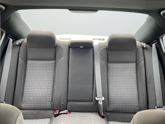 Used 2023 Gray Dodge SXT image 28