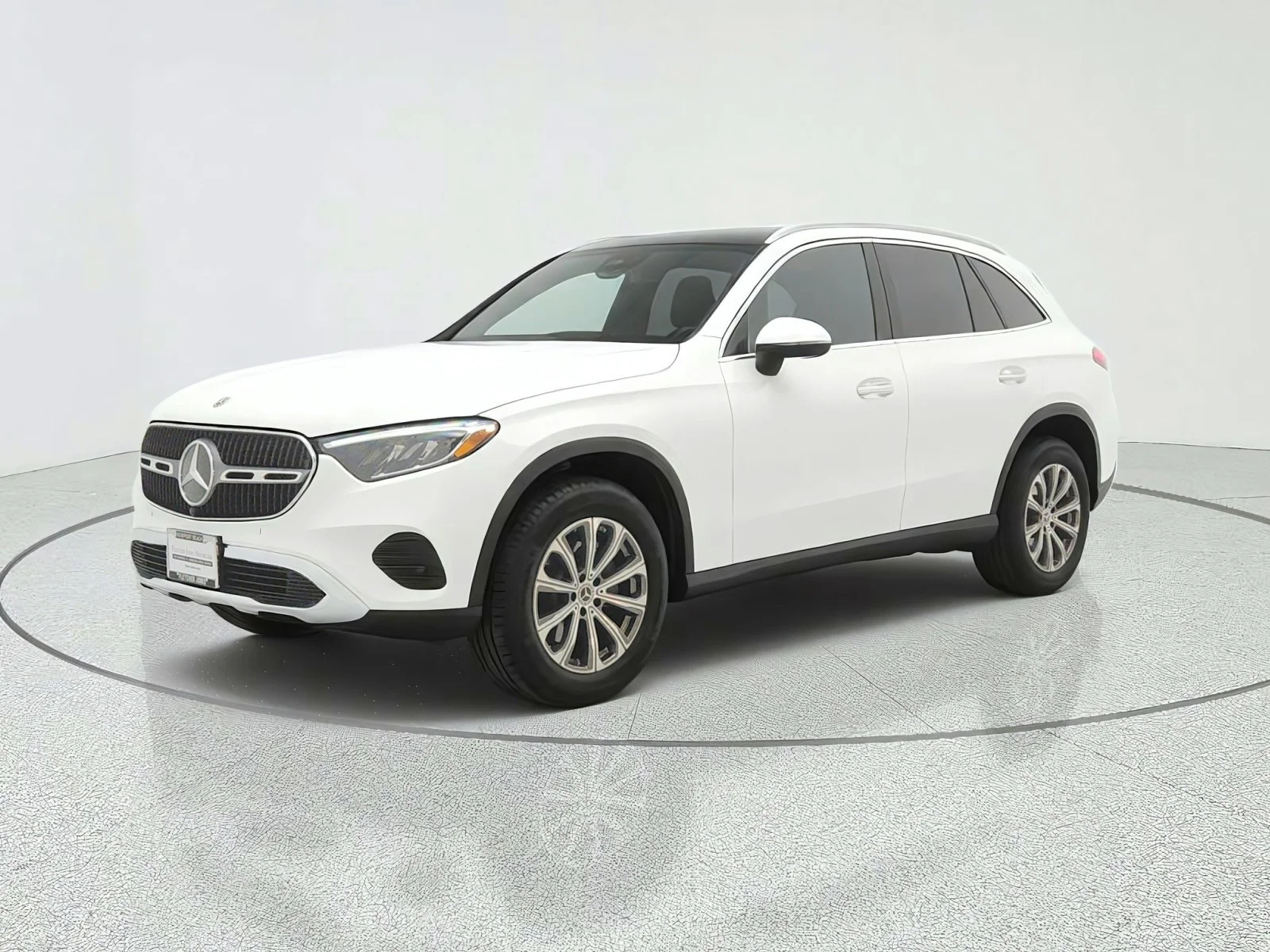 Certified Used 2024 Polar White Mercedes-Benz GLC 300 image 1
