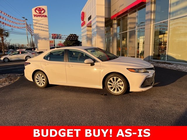 Used 2021 Toyota Camry LE with VIN 4T1C11AK4MU452186 for sale in Lugoff, SC