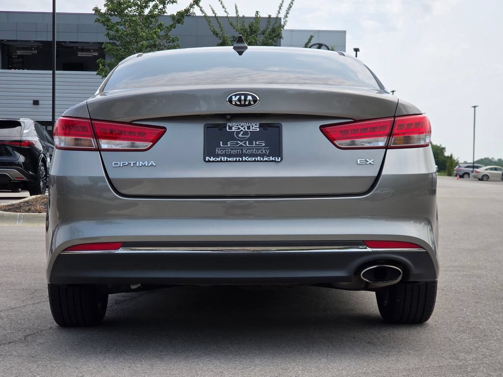 Used 2017 Titanium Silver Kia EX image 25