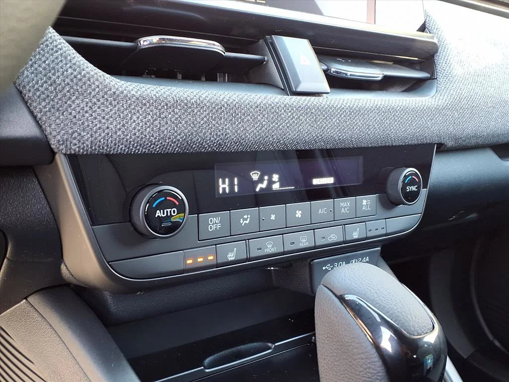2026 Subaru Outback Limited - Photo 7