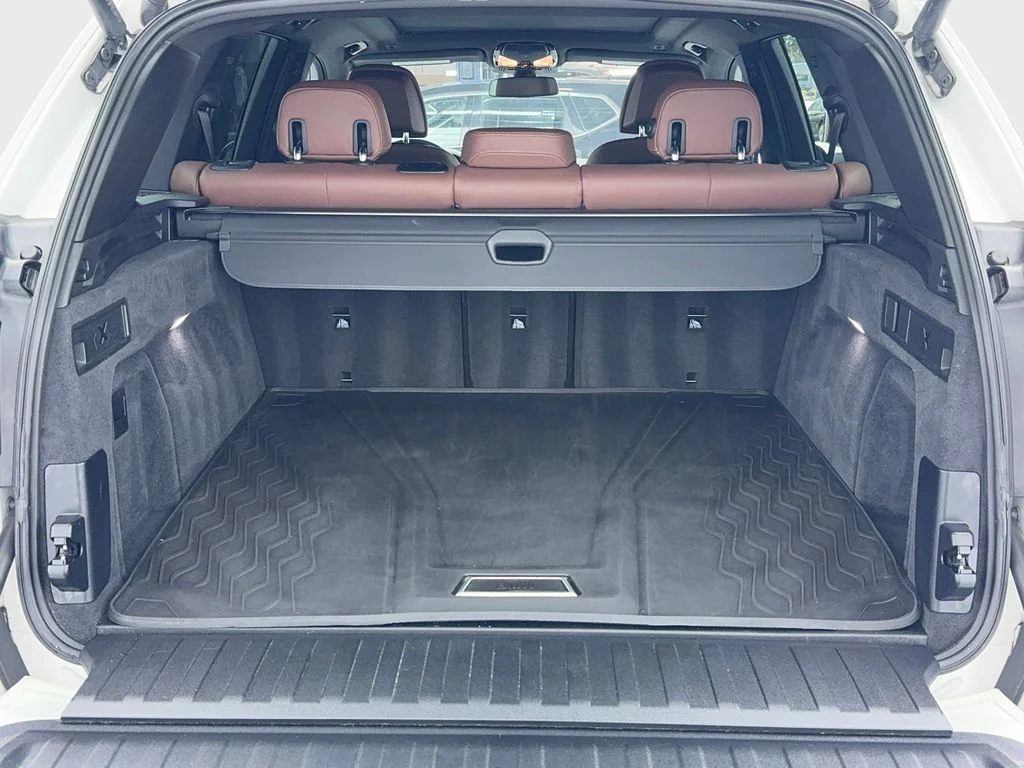 2022 BMW X5 M50i - Photo 12