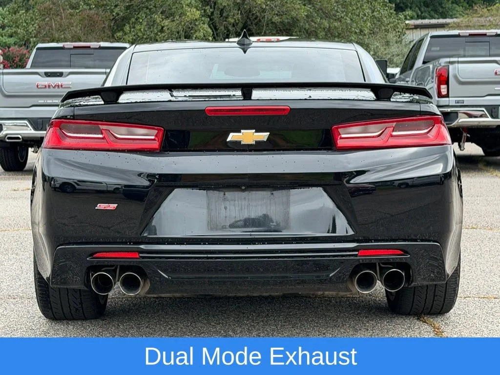 Used 2018 BLACK Chevrolet 1SS image 7
