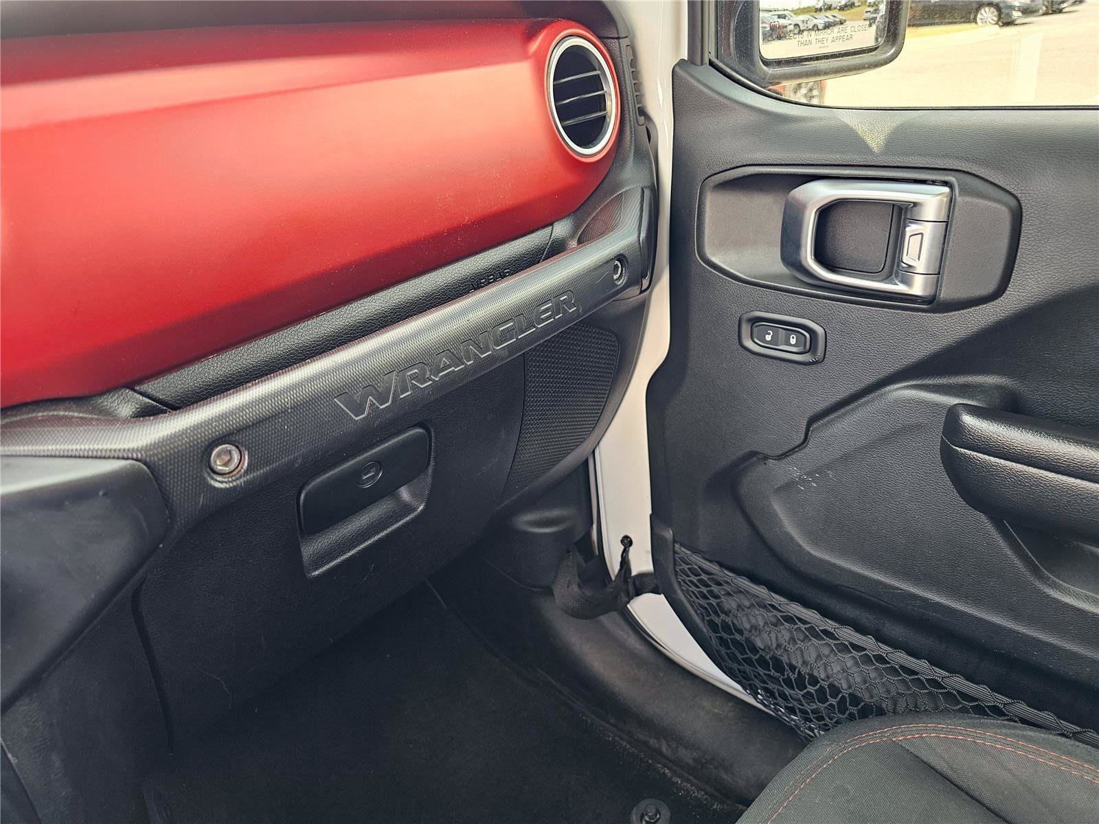 Used 2020 Bright White Clearcoat Jeep Rubicon image 27