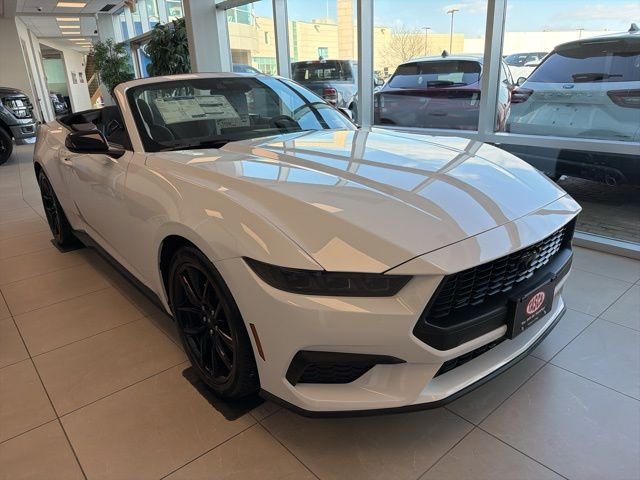 2026 Ford Mustang EcoBoost Convertible's photo