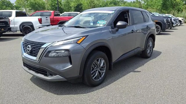 Used 2023 Gray Nissan S Intelligent AWD image 40