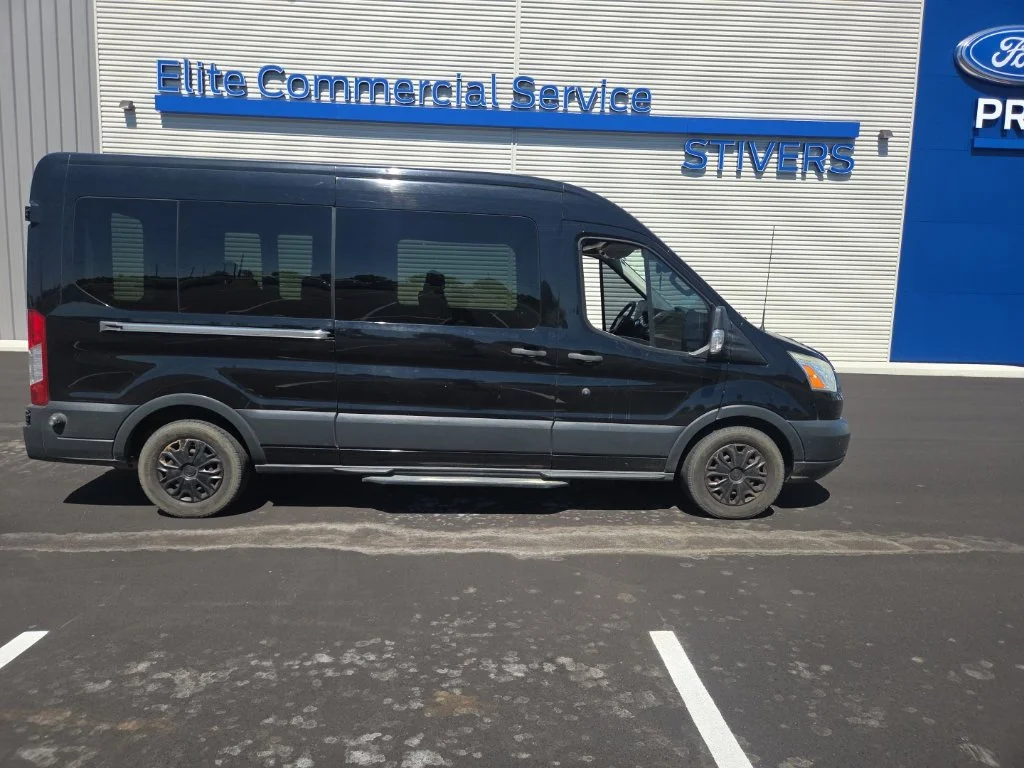 Used 2016 Black Ford XLT image 16