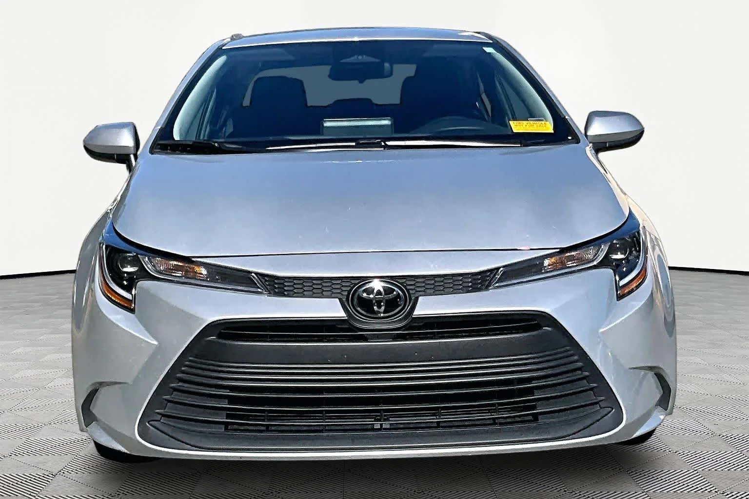 Used 2025 Classic Silver Metallic Toyota LE image 4