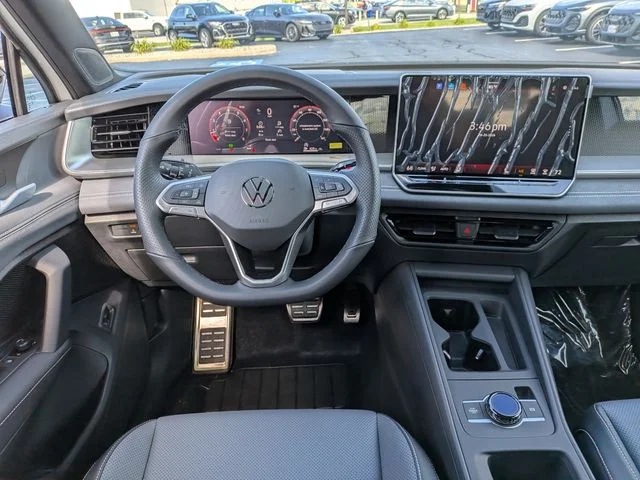 New 2026 White Volkswagen 2.0T SE R-Line Black image 14